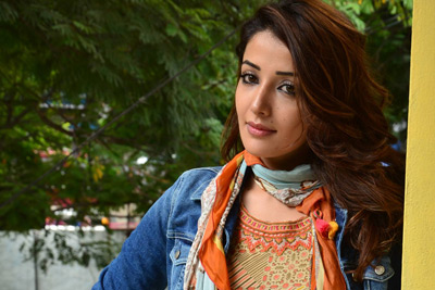 sonia-mann-at-dr-chakravarthi-press-meet